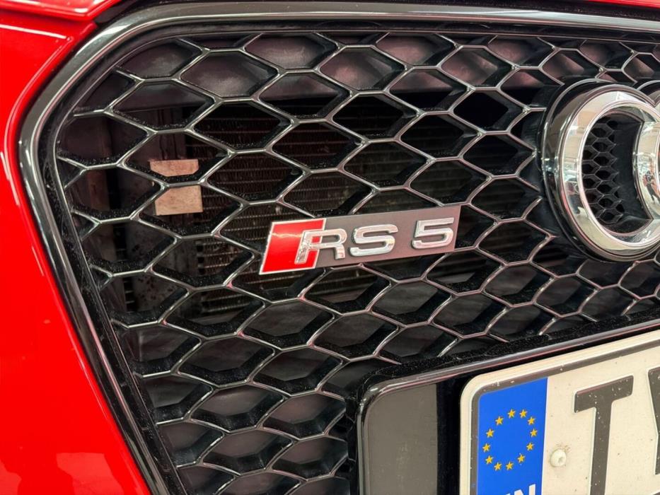 AUDI RS 5 2012