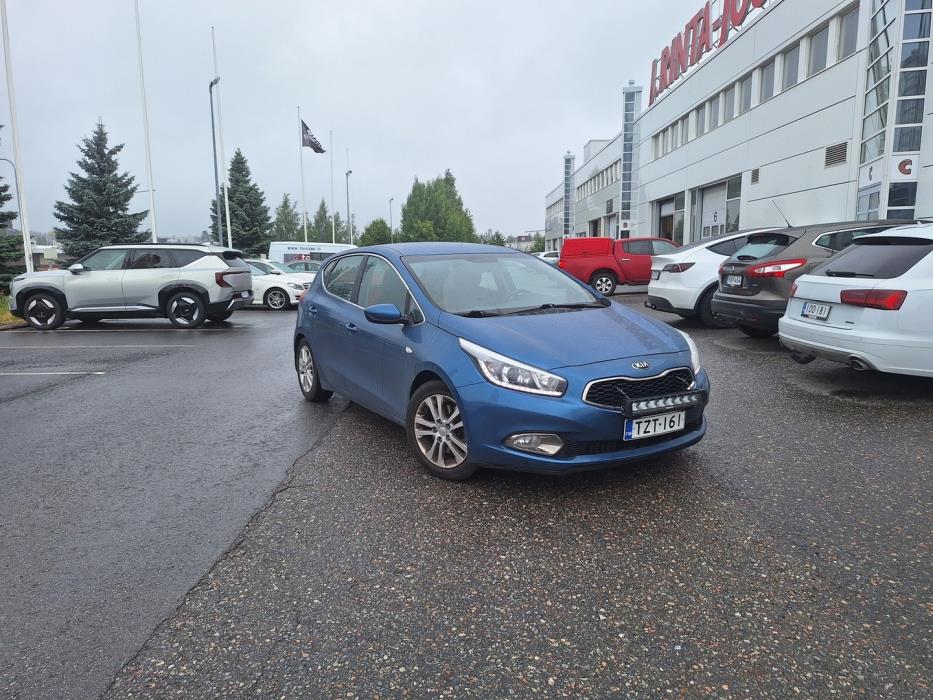 KIA cee'd 2015