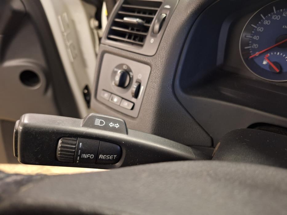 VOLVO V50 2008