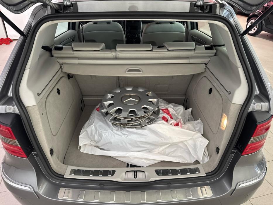 MERCEDES-BENZ B 2009