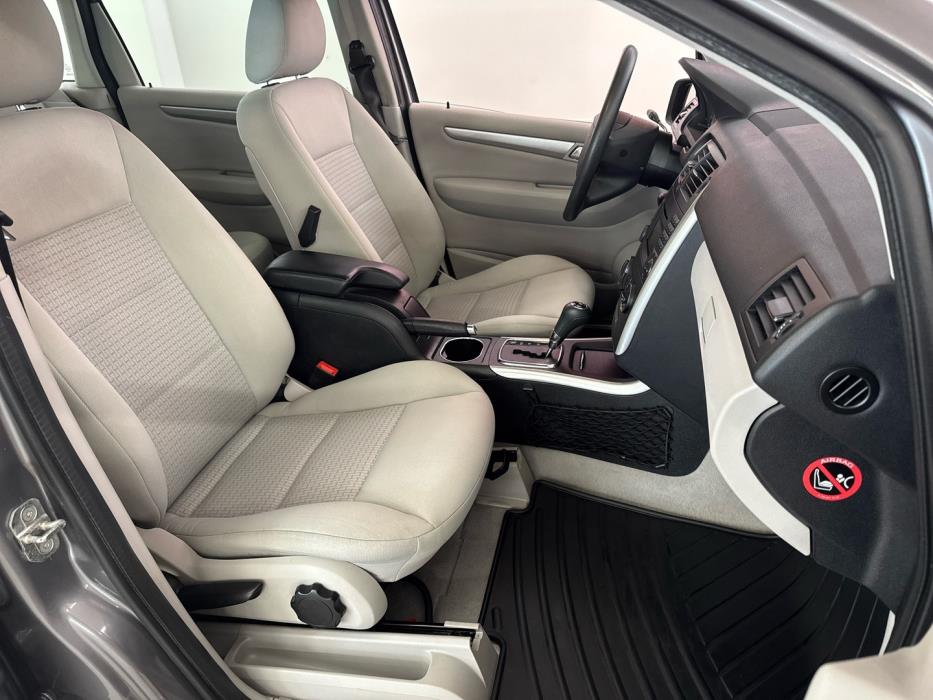 MERCEDES-BENZ B 2009