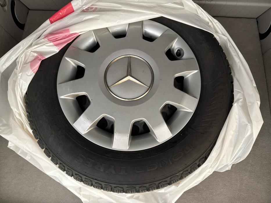 MERCEDES-BENZ B 2009