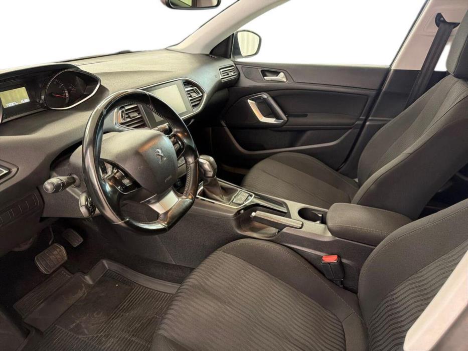 PEUGEOT 308 2017