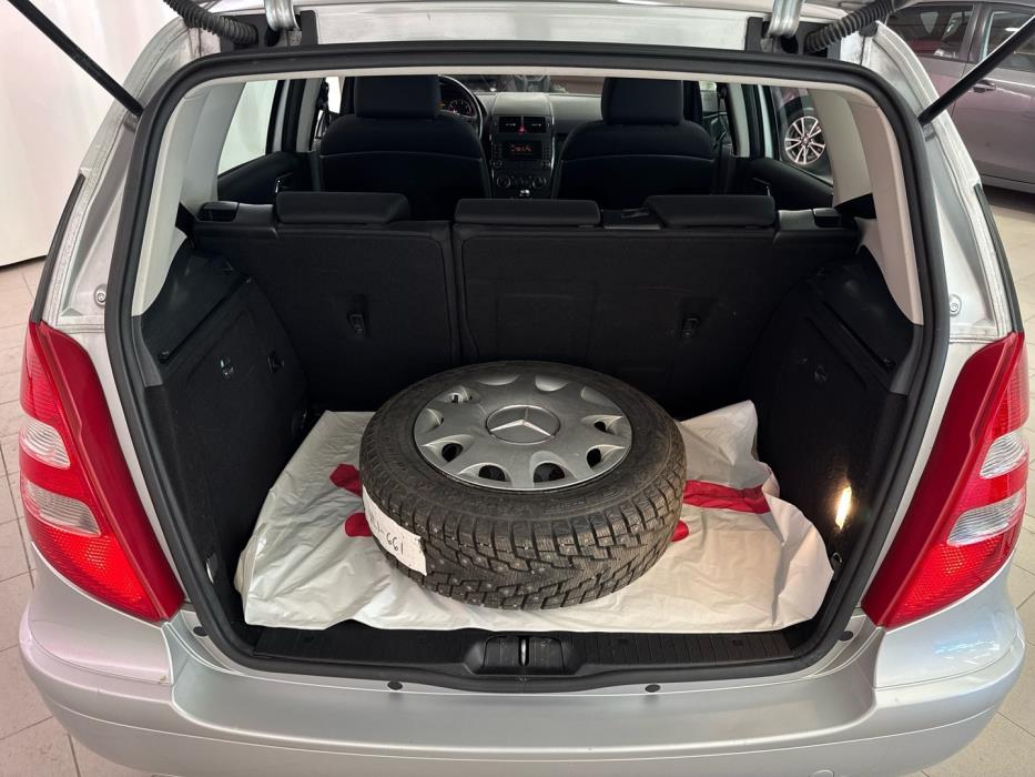 MERCEDES-BENZ A 2006