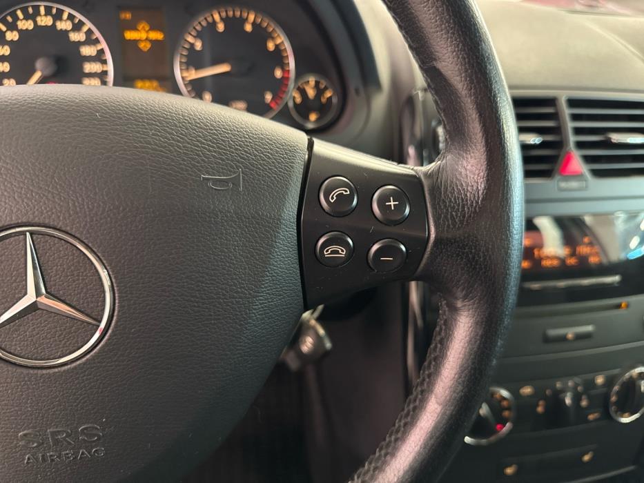 MERCEDES-BENZ A 2006