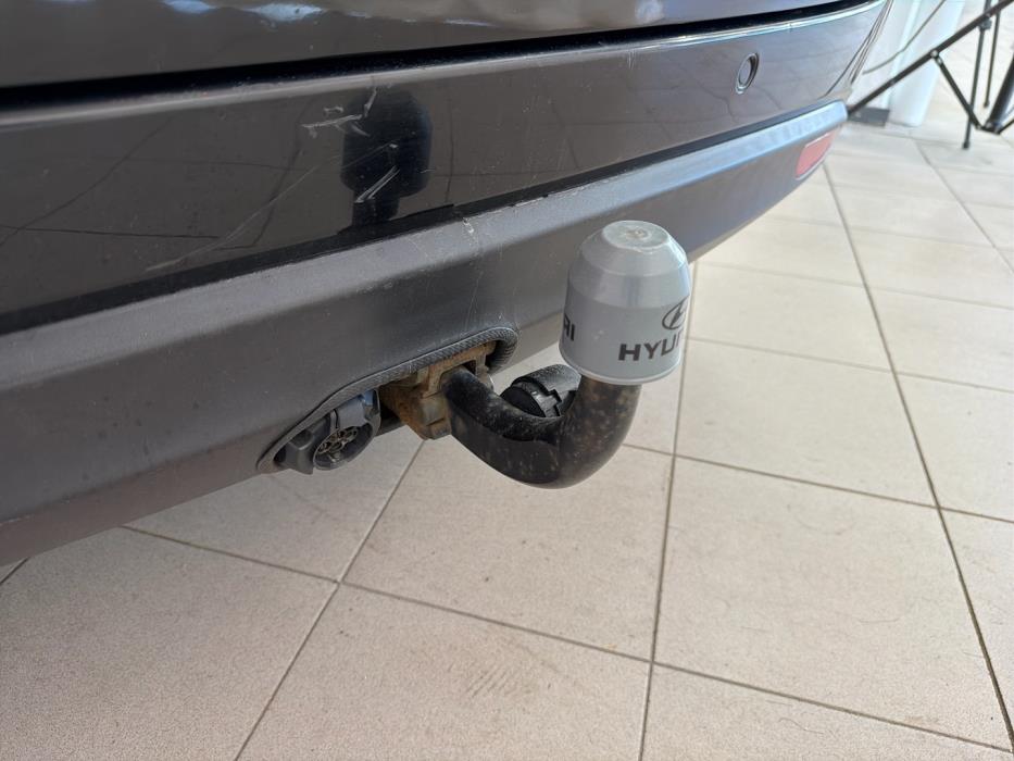 HYUNDAI i40 2012