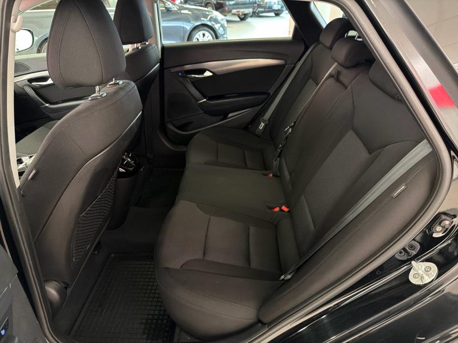 HYUNDAI i40 2012