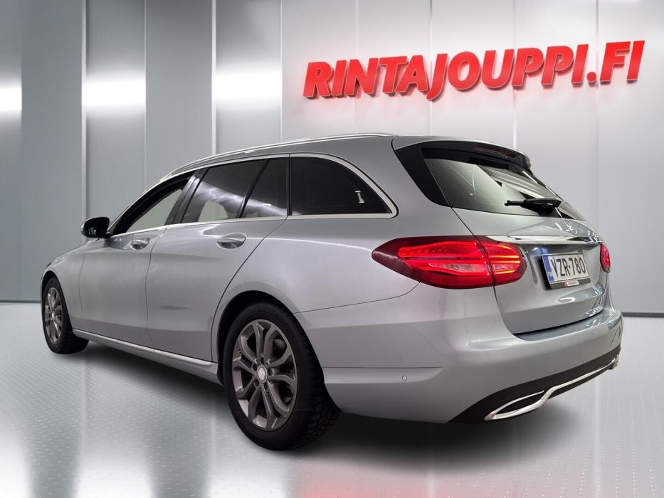 MERCEDES-BENZ C 2015