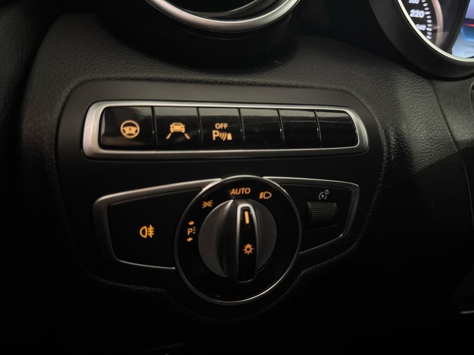 MERCEDES-BENZ C 2015