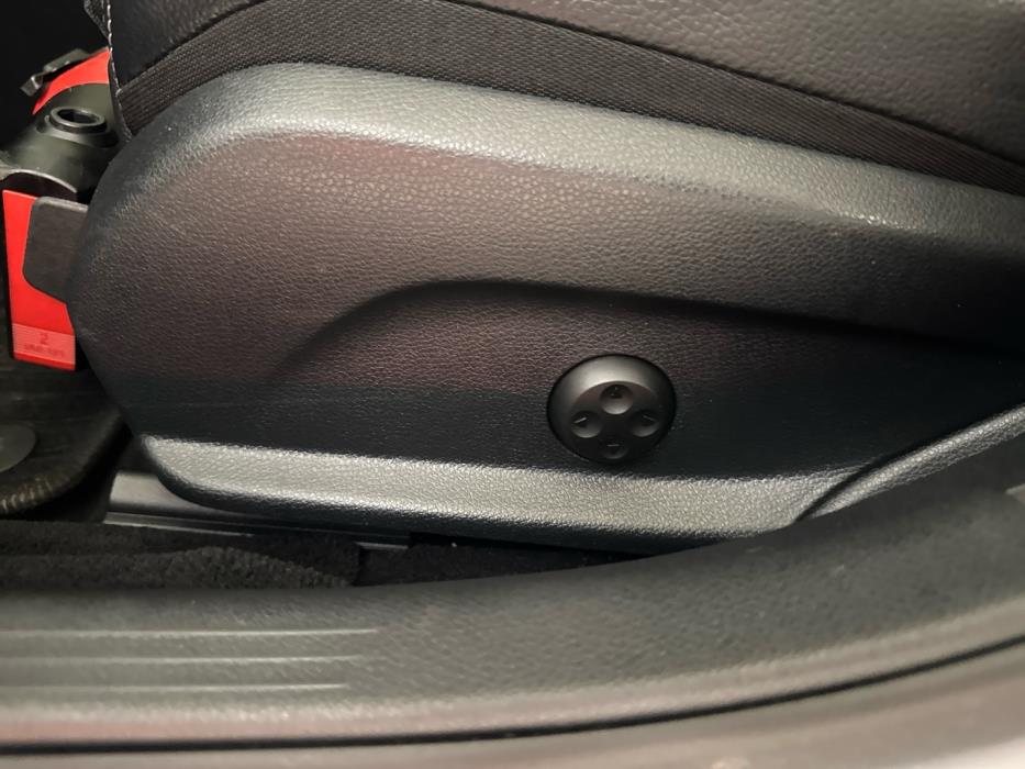 MERCEDES-BENZ C 2015