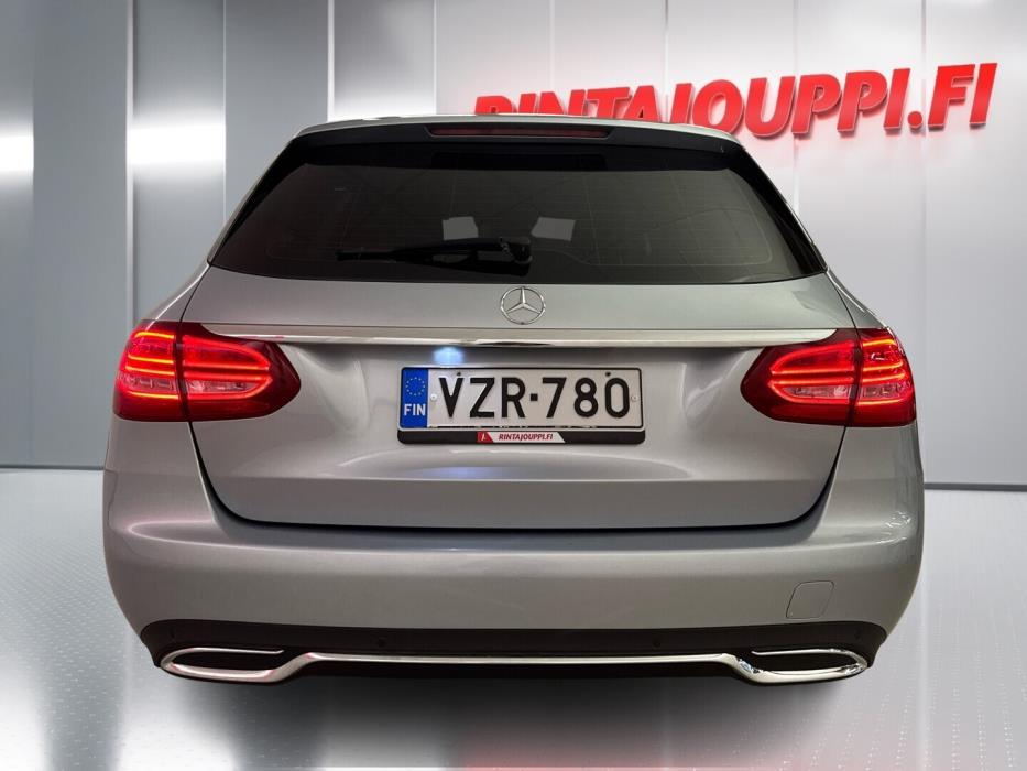 MERCEDES-BENZ C 2015