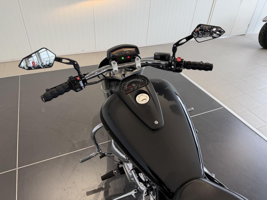 SUZUKI INTRUDER 2007