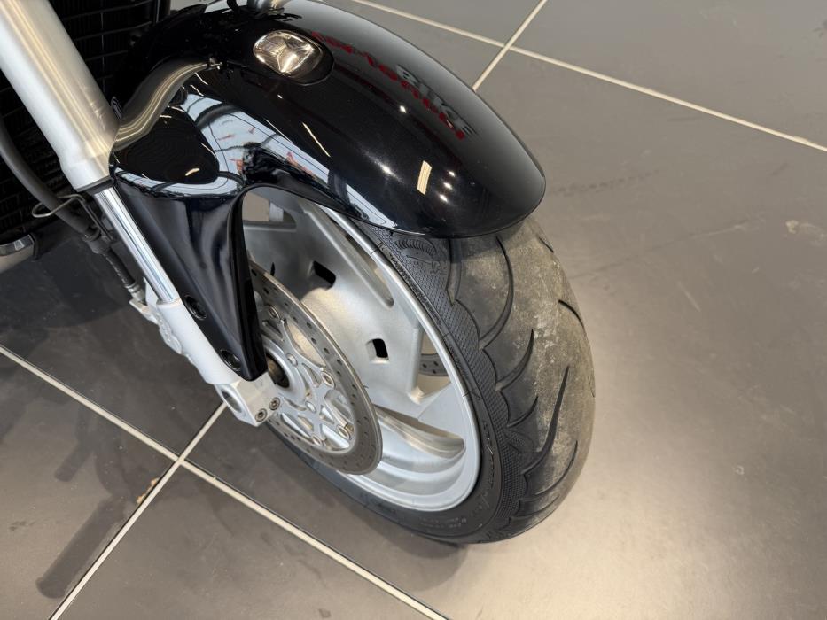 SUZUKI INTRUDER 2007