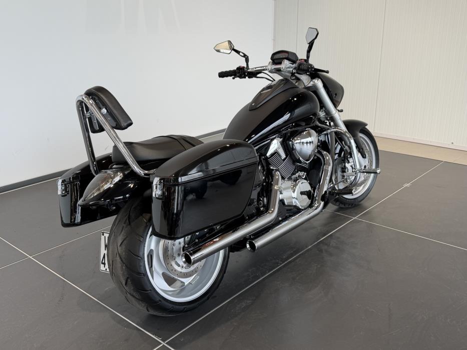 SUZUKI INTRUDER 2007