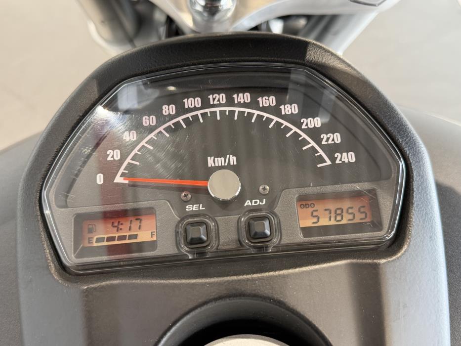 SUZUKI INTRUDER 2007