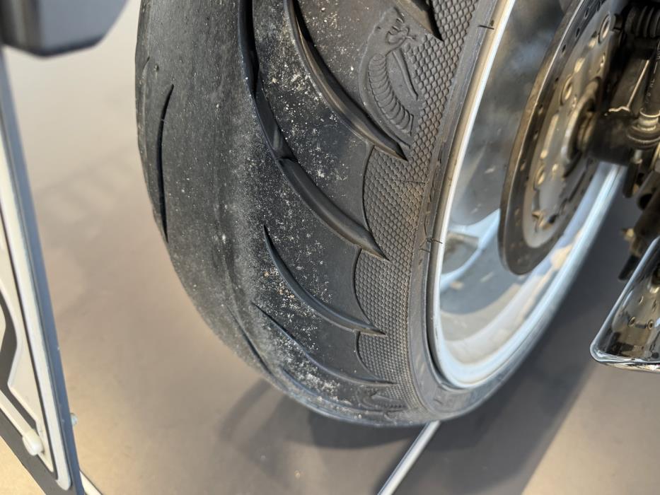 SUZUKI INTRUDER 2008