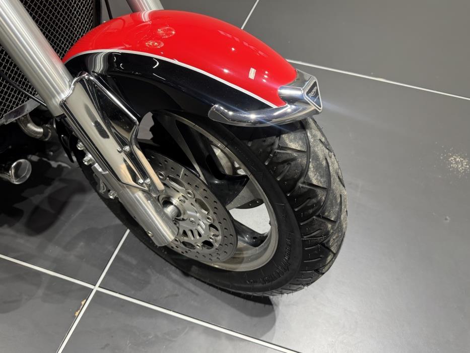 TRIUMPH ROCKET III 2007