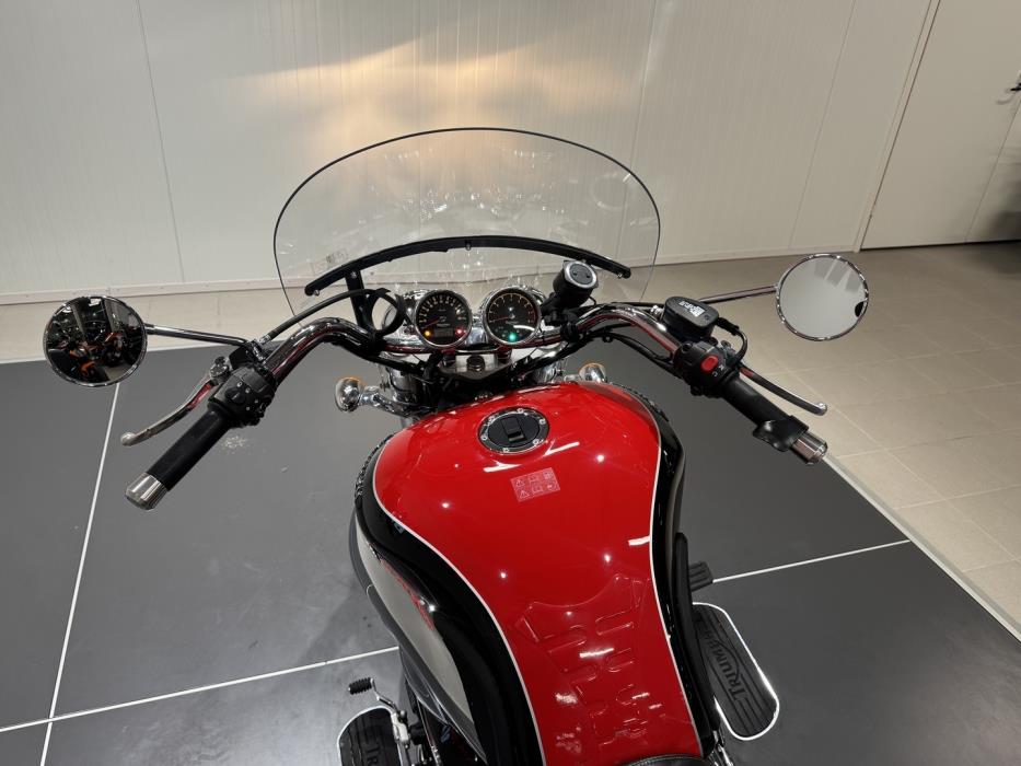 TRIUMPH ROCKET III 2007