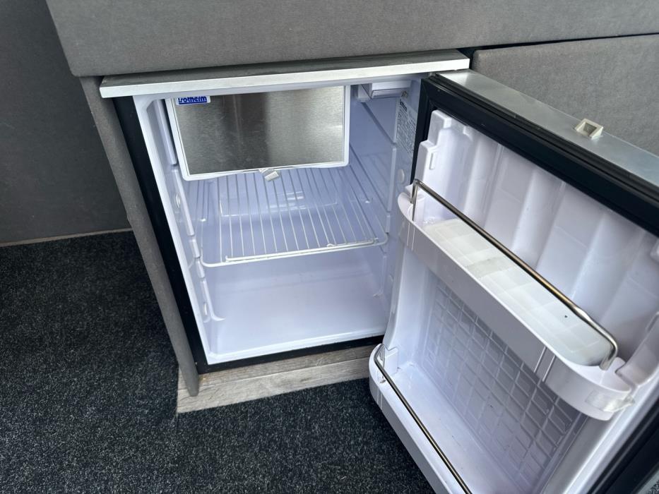 MERCEDES-BENZ Sprinter 2019