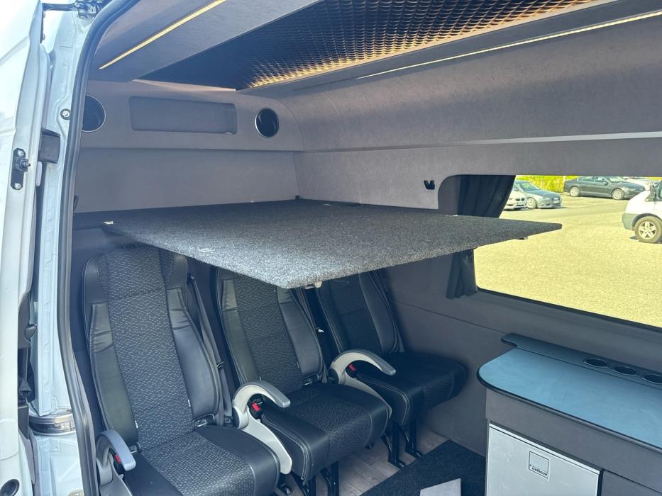MERCEDES-BENZ Sprinter 2019