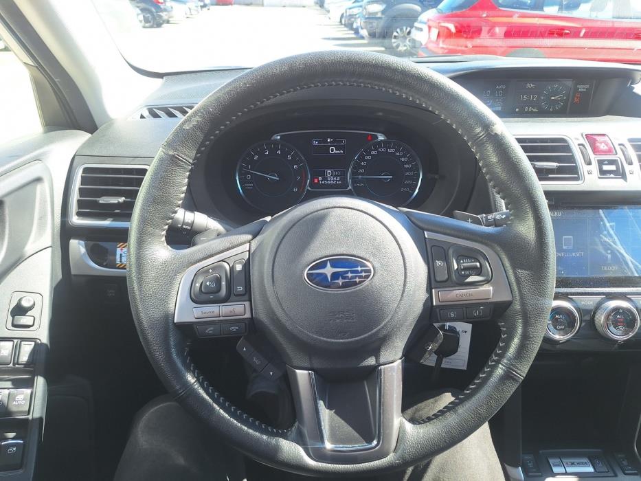 SUBARU Forester 2018