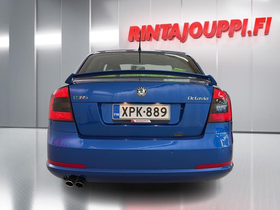 SKODA Octavia 2011