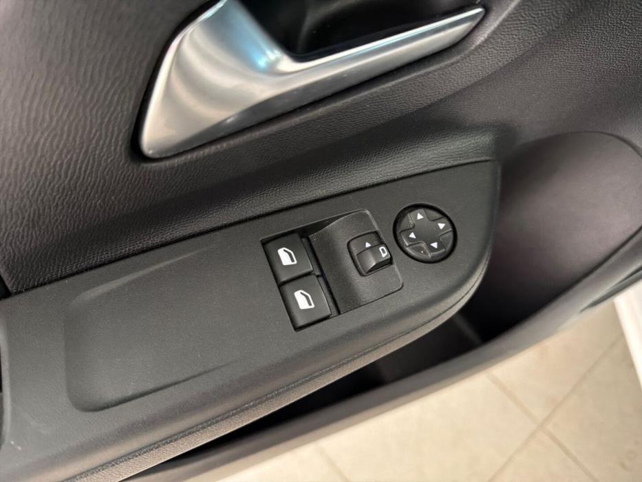 OPEL Corsa 2021