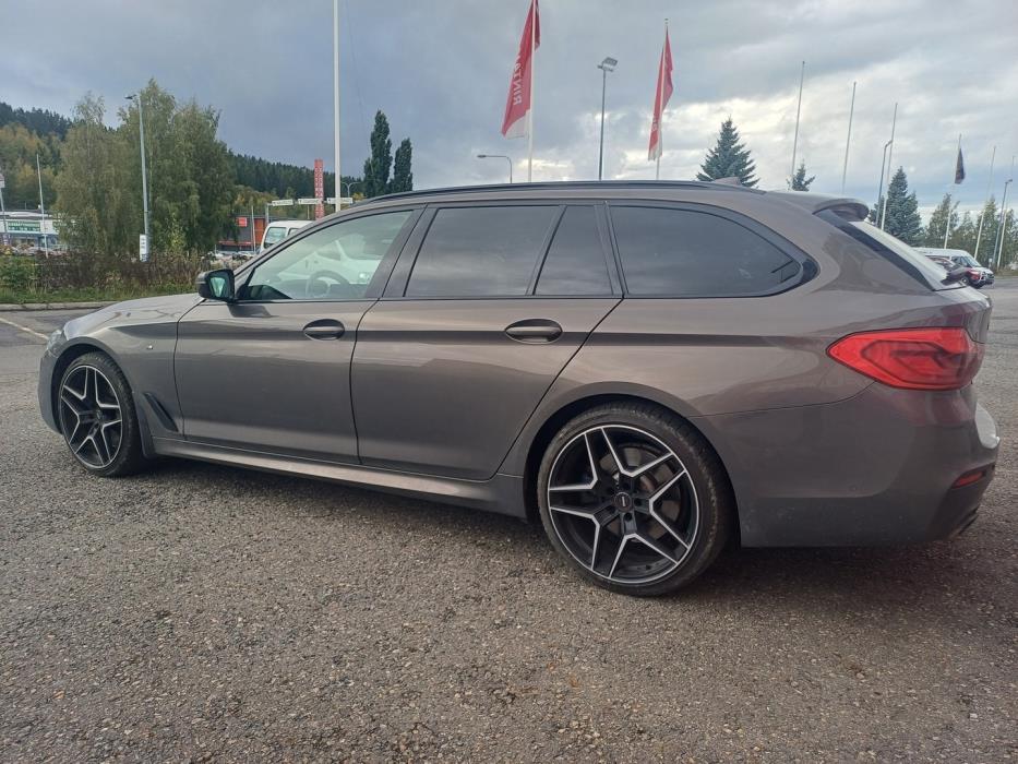 BMW 540 2019