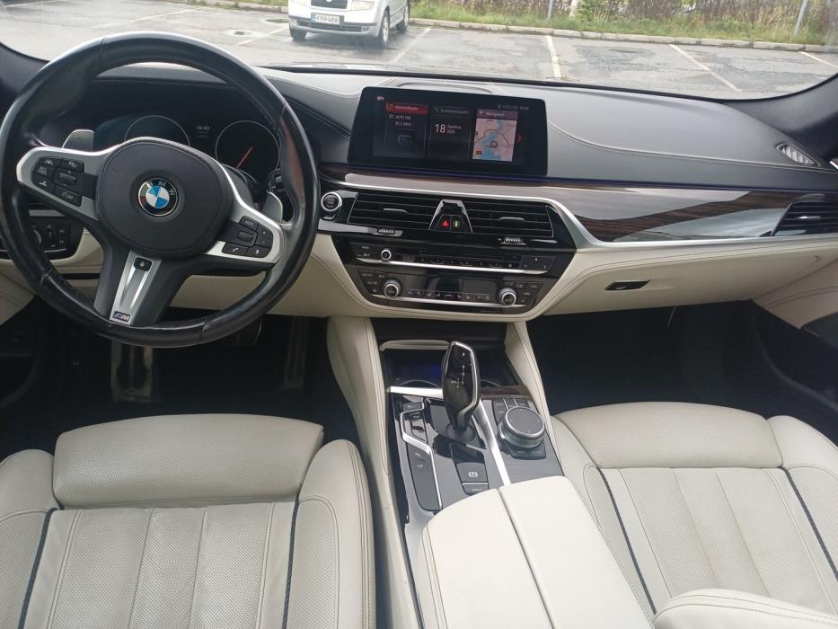 BMW 540 2019