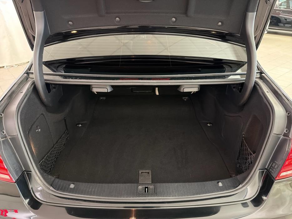 MERCEDES-BENZ E 2014