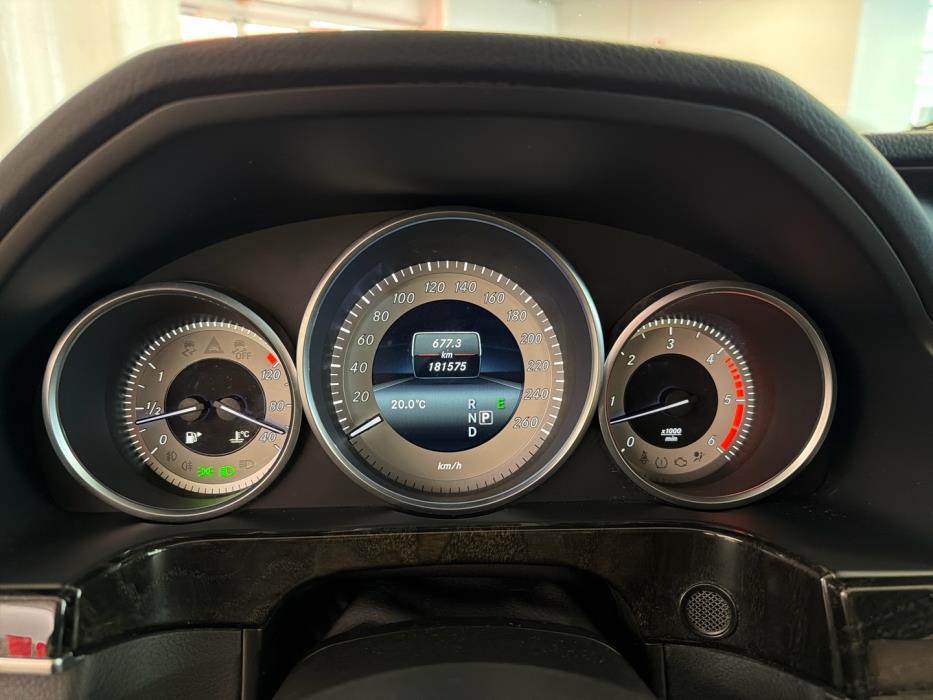 MERCEDES-BENZ E 2014