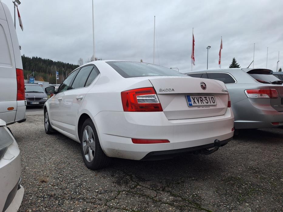 SKODA Octavia 2014