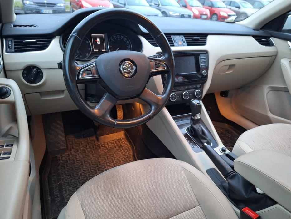 SKODA Octavia 2014