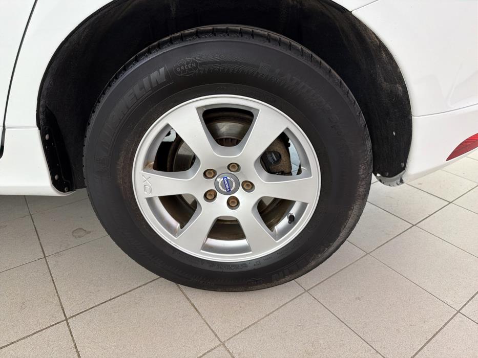 VOLVO XC60 2016
