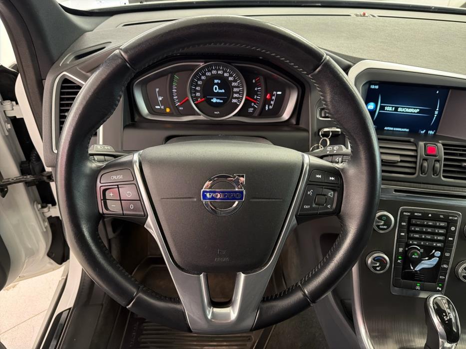 VOLVO XC60 2016