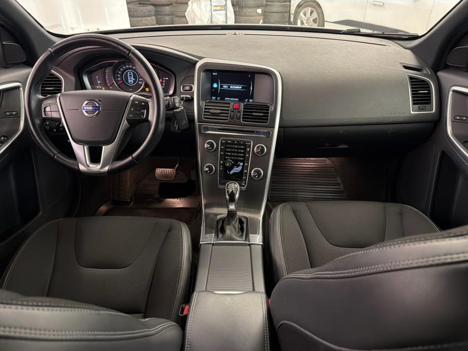 VOLVO XC60 2016