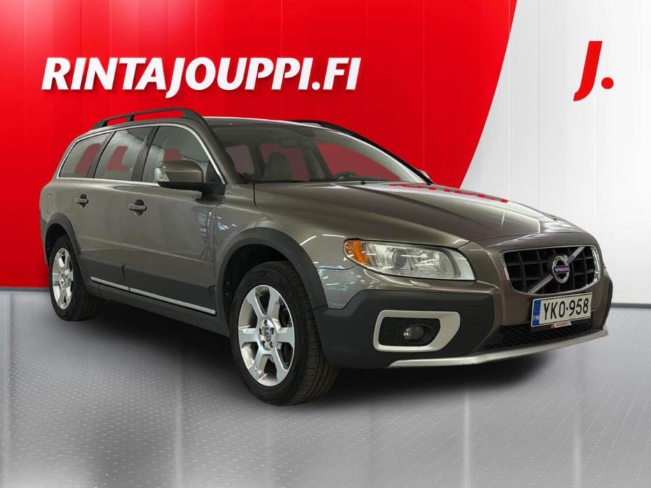 VOLVO XC70 2010