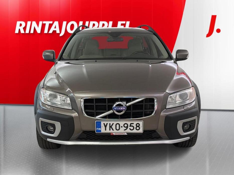 VOLVO XC70 2010