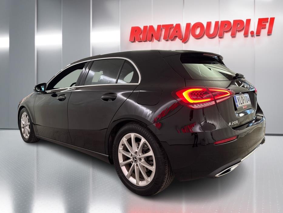 MERCEDES-BENZ A 2019