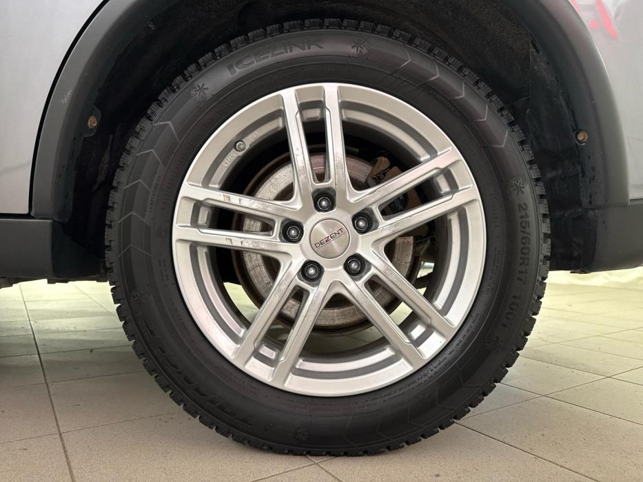 MITSUBISHI Outlander PHEV 2015