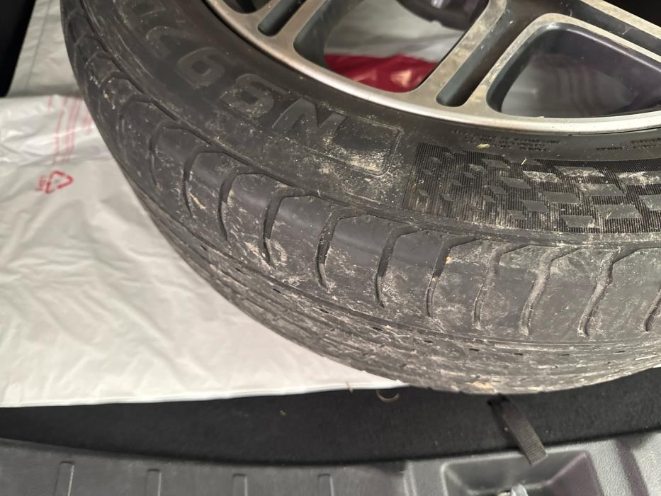 MITSUBISHI Outlander PHEV 2015