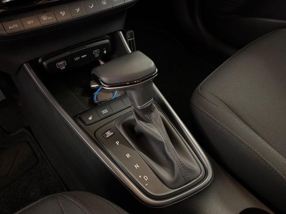 HYUNDAI i20 Hatchback 2024