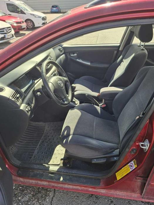 TOYOTA Corolla 2003