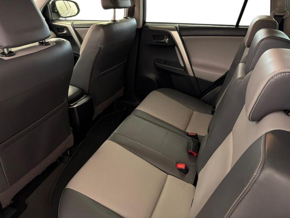 TOYOTA RAV4 2014