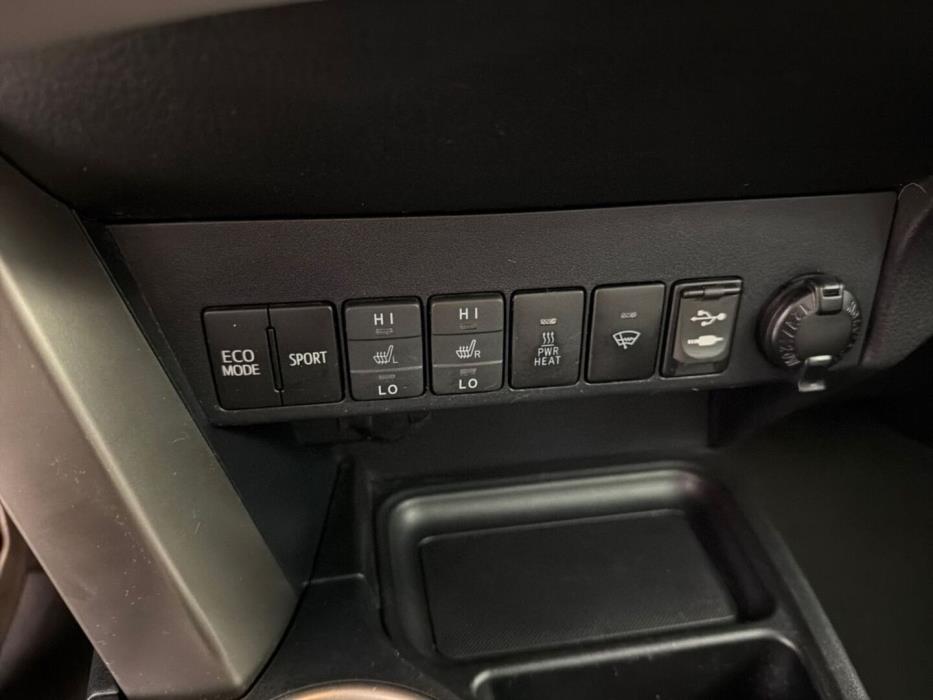 TOYOTA RAV4 2014