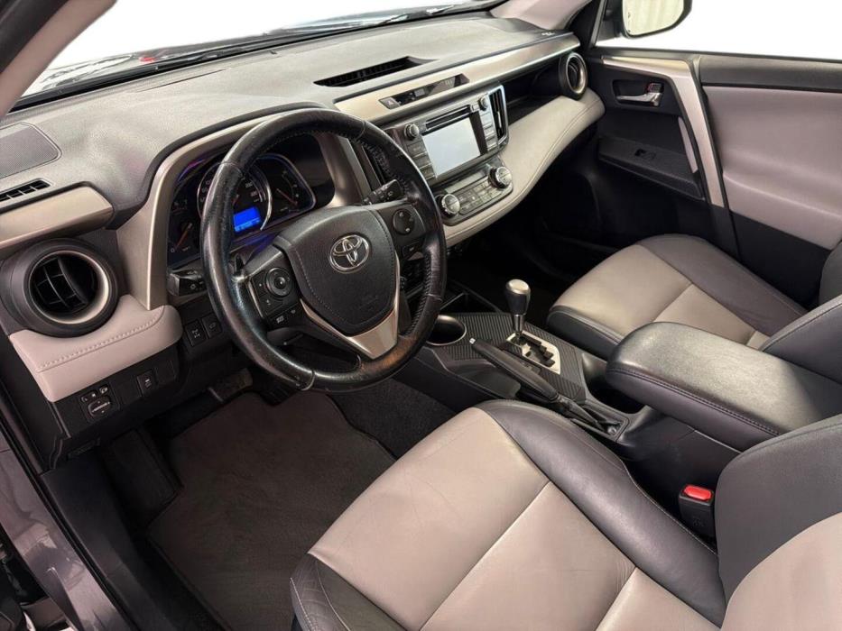 TOYOTA RAV4 2014
