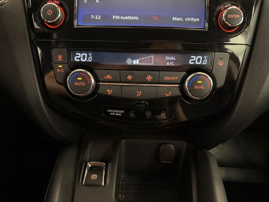 NISSAN Qashqai 2019