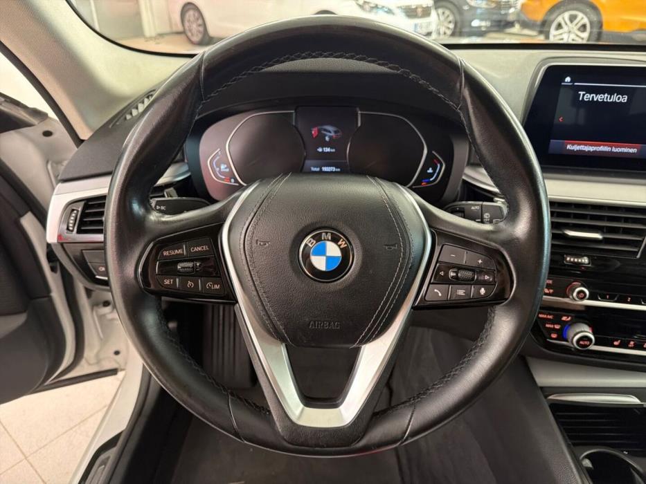 BMW 520 2021