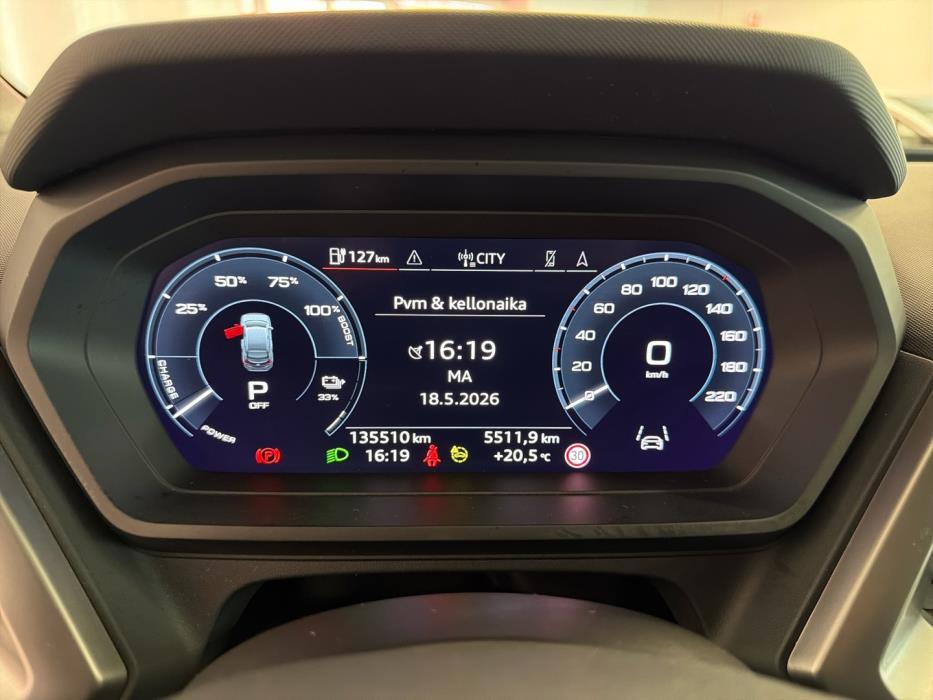 AUDI Q4 e-tron 2023