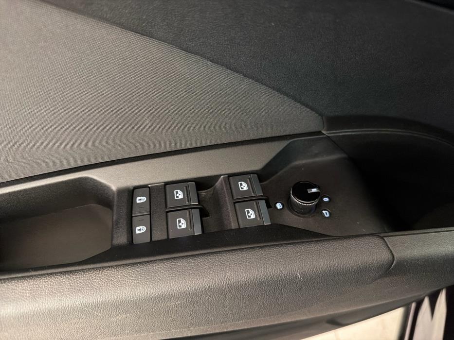 AUDI Q4 e-tron 2023